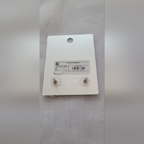 NWT! Pearl Embellished Santa and Mrs. Claus Sugarfix Merry Christmas Ear… - Picture 3 of 4